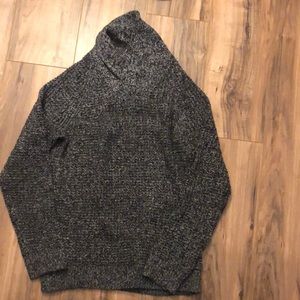 H&M sweater
